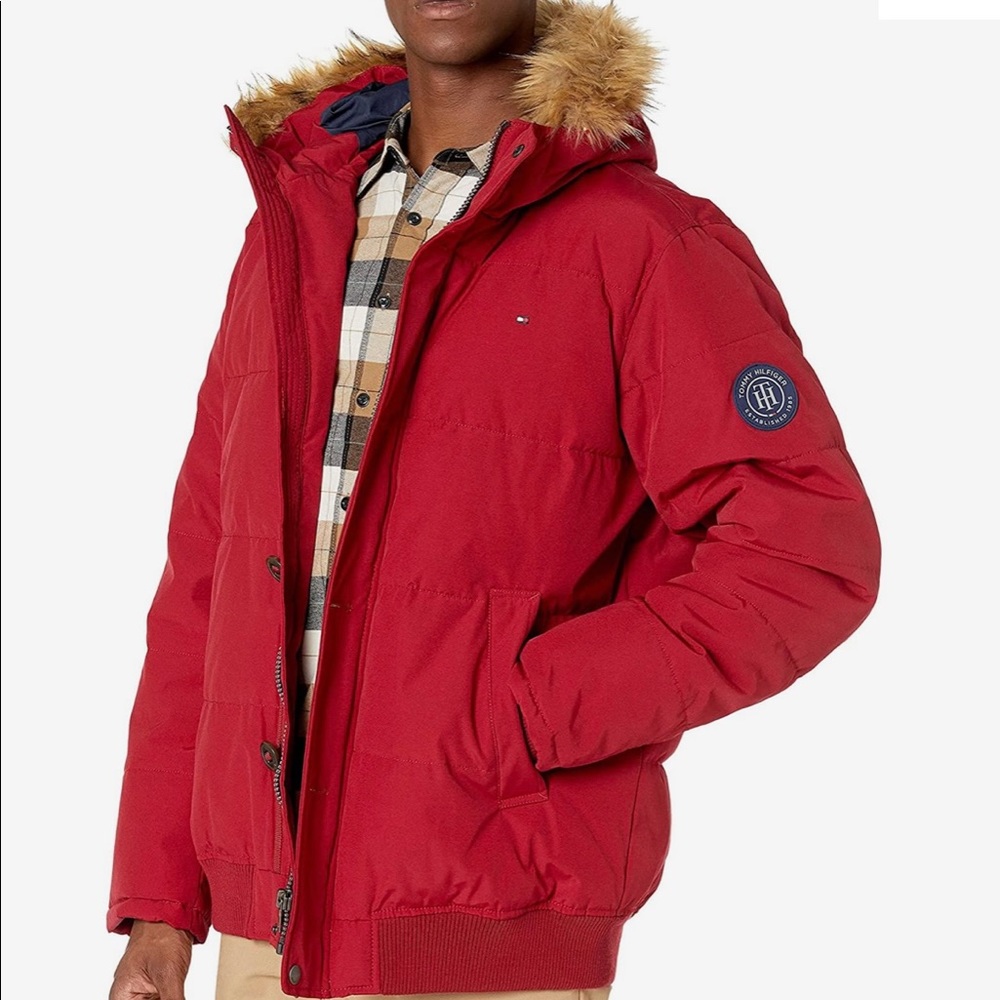 Tommy Hilfiger Unisex Arctic Cloth Quilted Snorkel Bomber Jacket removable fur